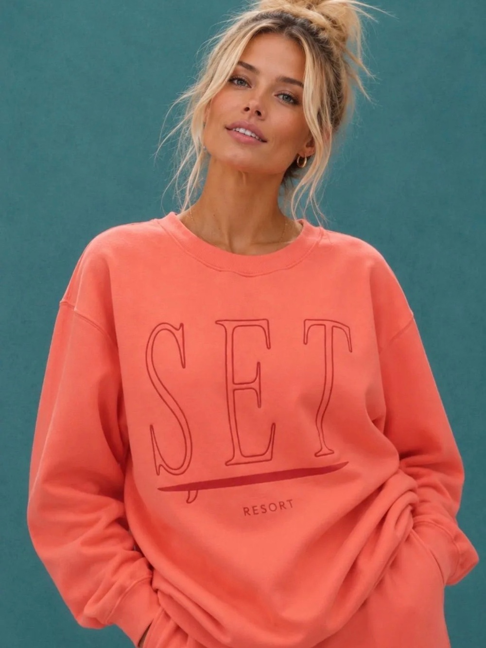 SET Active Resort Maraschino Crewneck Sweatshirt